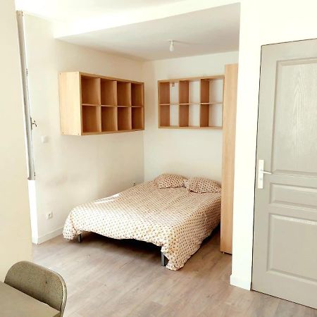 Tres Sympathique Appartement Plein Coeur De Ville Перпинян Екстериор снимка