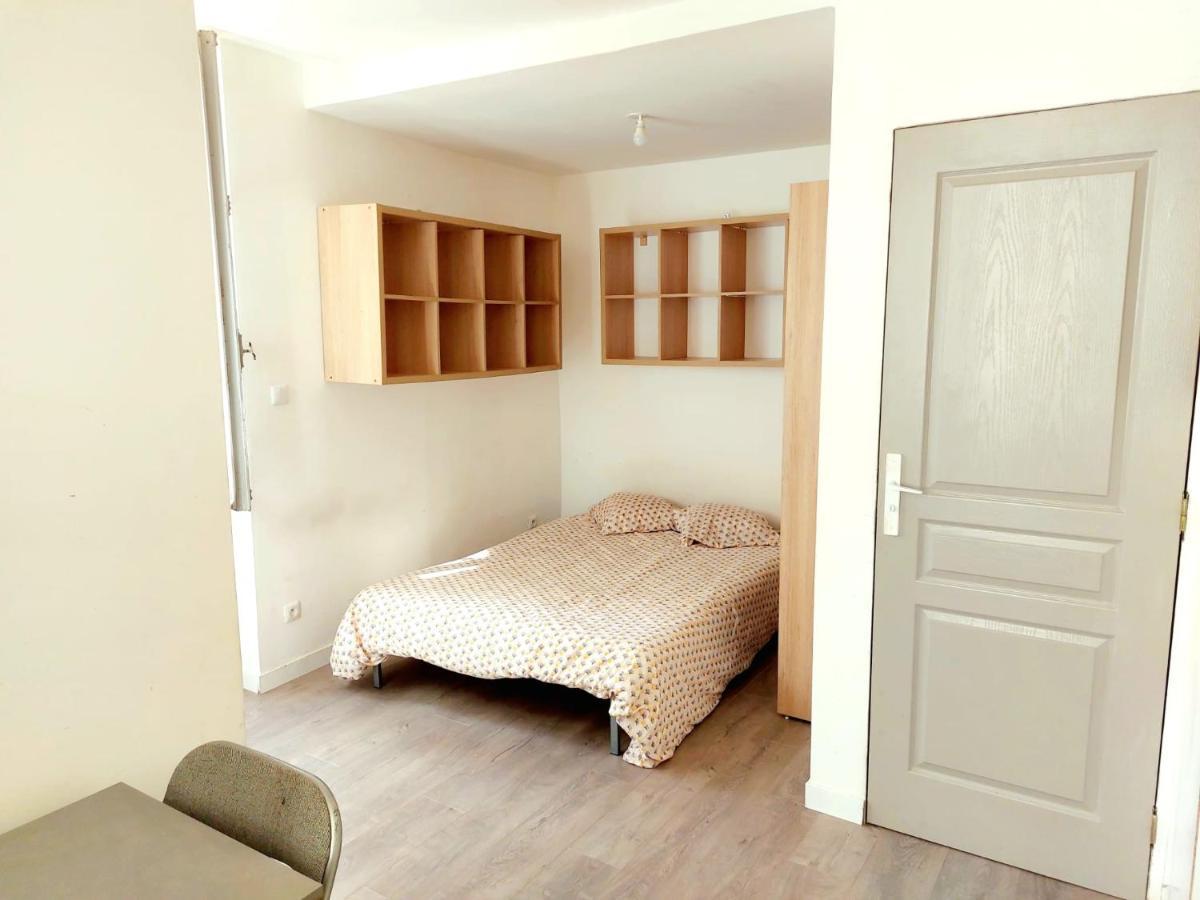 Tres Sympathique Appartement Plein Coeur De Ville Перпинян Екстериор снимка